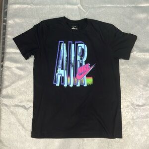The Nike Tee Unisex